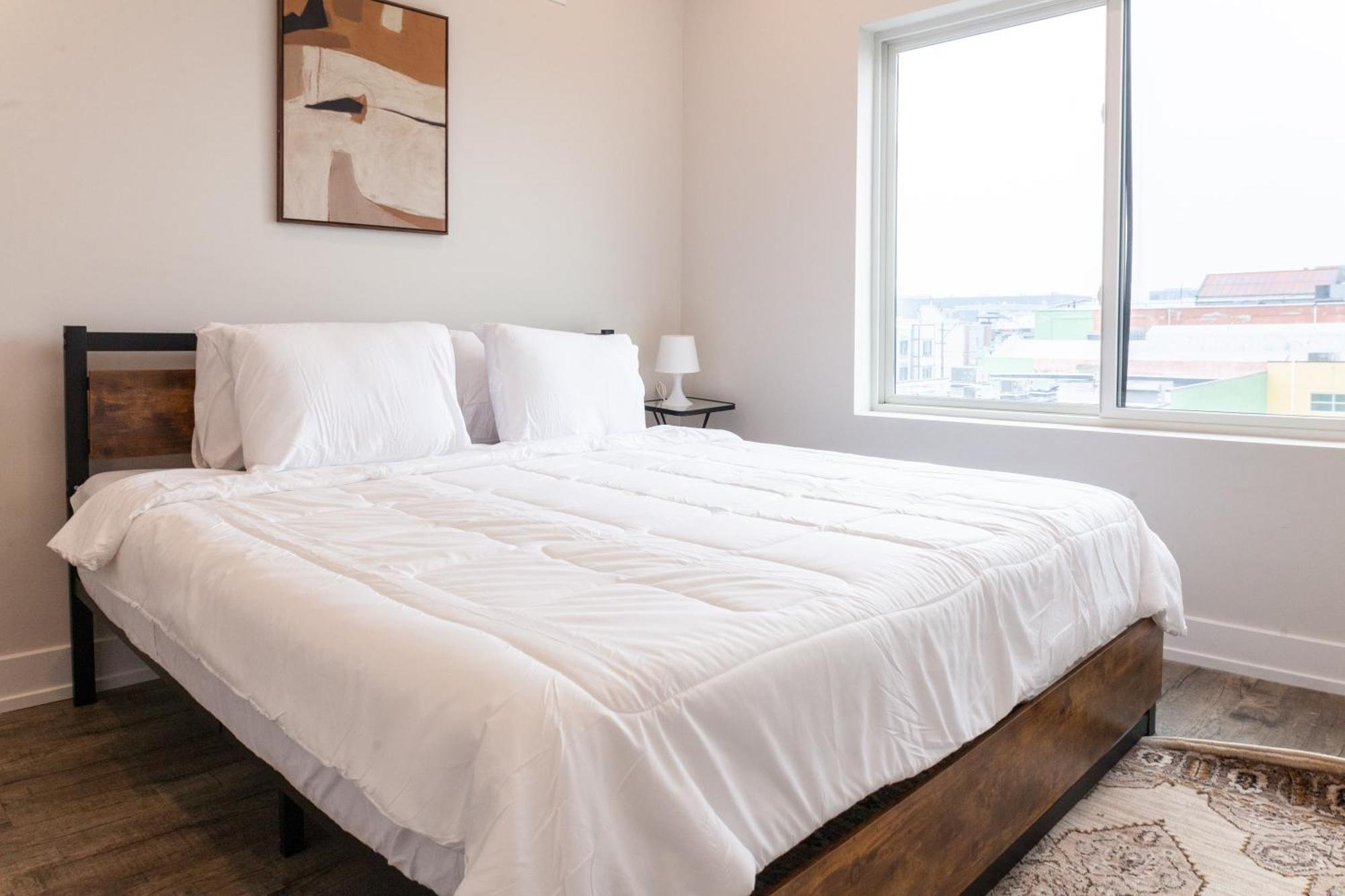2bedbath,wd,wifi,central,toaster * Philadelphia